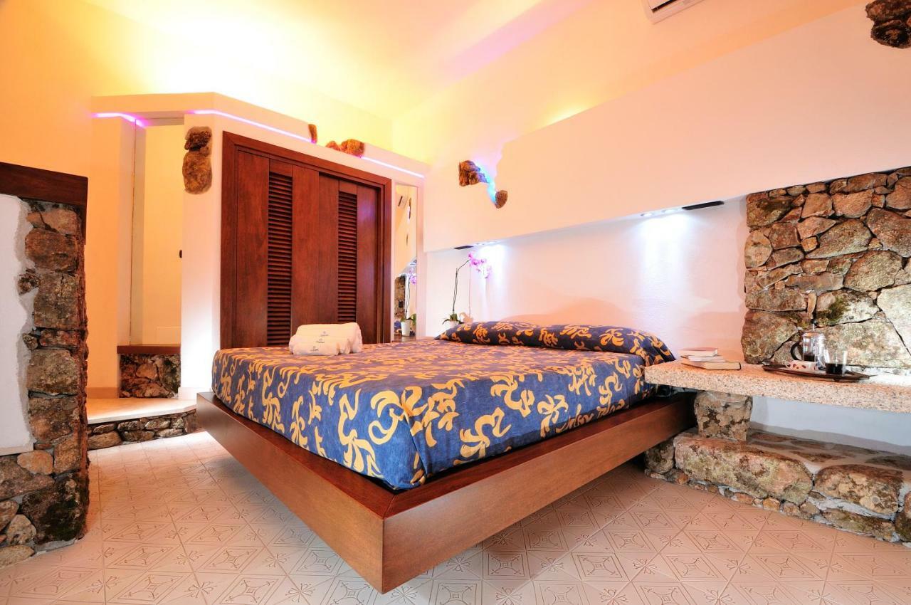Residence L'Ea Di Lavru - Appartamenti Mono-Bilo-Trilocali ปอร์โตซานเปาโล ภายนอก รูปภาพ