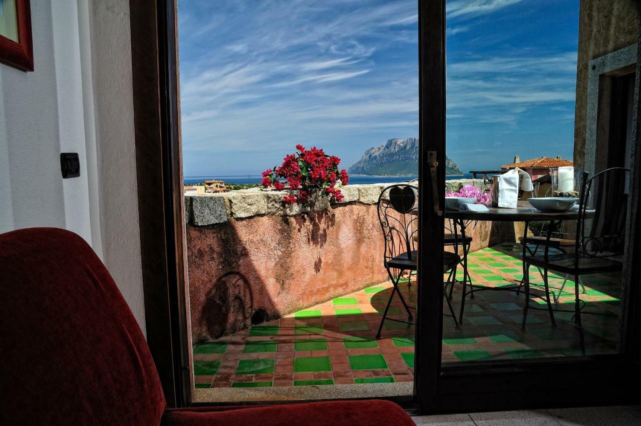 Residence L'Ea Di Lavru - Appartamenti Mono-Bilo-Trilocali ปอร์โตซานเปาโล ภายนอก รูปภาพ