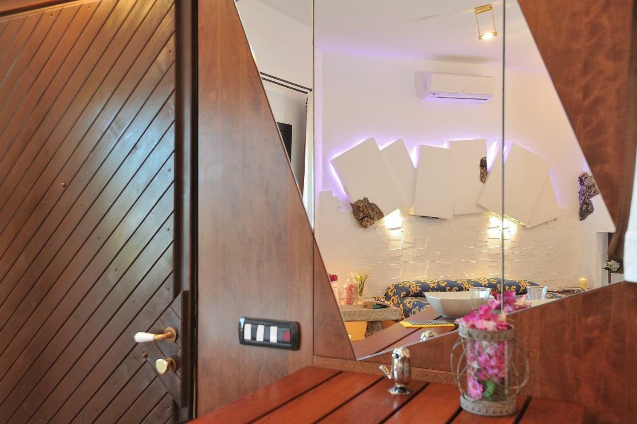 Residence L'Ea Di Lavru - Appartamenti Mono-Bilo-Trilocali ปอร์โตซานเปาโล ภายนอก รูปภาพ