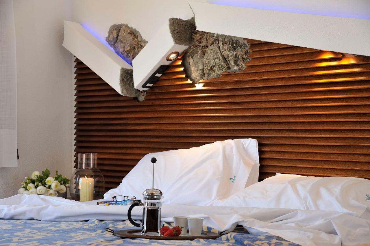 Residence L'Ea Di Lavru - Appartamenti Mono-Bilo-Trilocali ปอร์โตซานเปาโล ภายนอก รูปภาพ