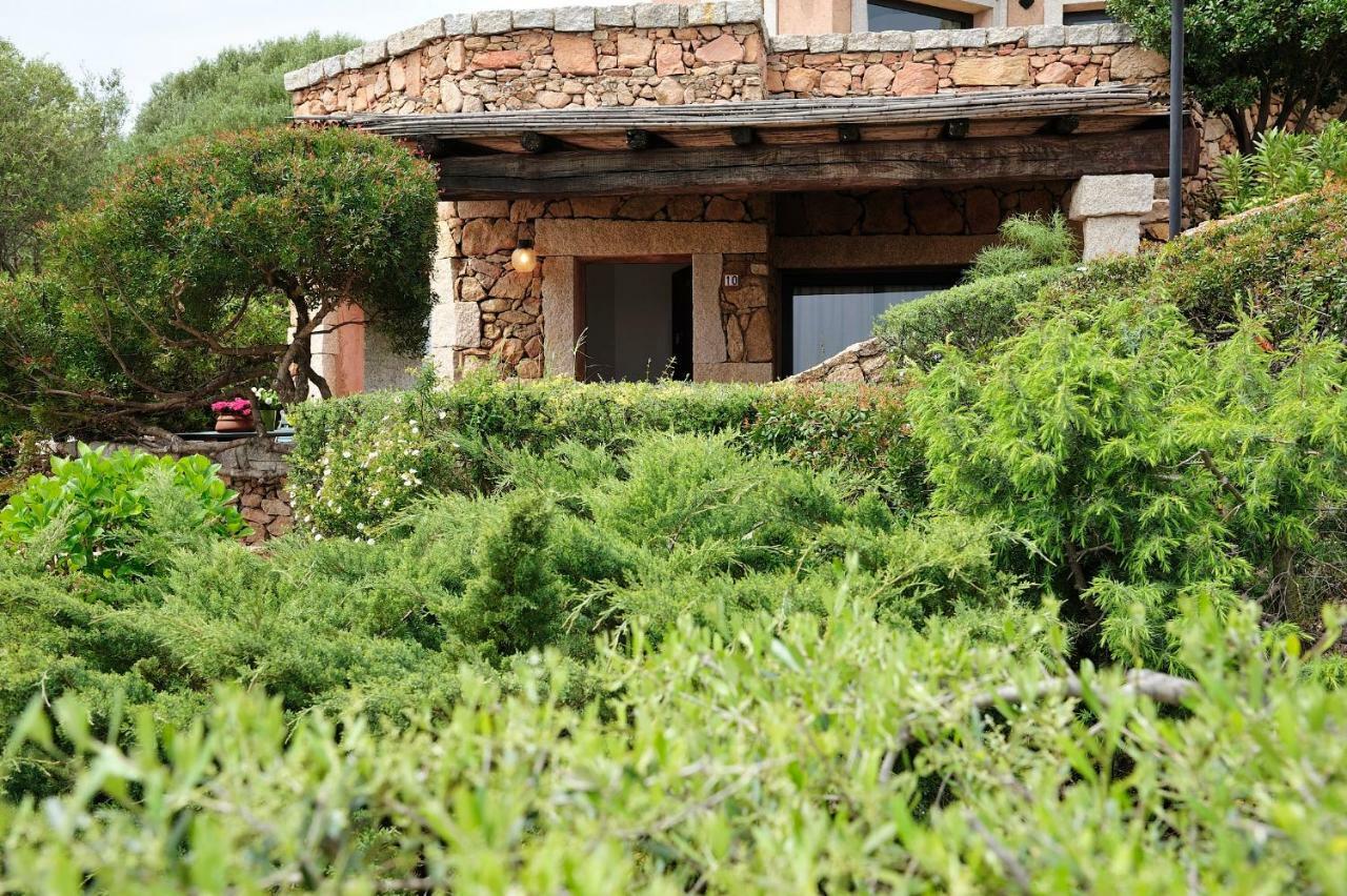 Residence L'Ea Di Lavru - Appartamenti Mono-Bilo-Trilocali ปอร์โตซานเปาโล ภายนอก รูปภาพ
