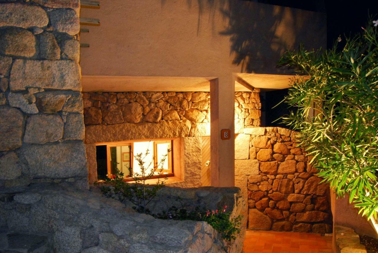 Residence L'Ea Di Lavru - Appartamenti Mono-Bilo-Trilocali ปอร์โตซานเปาโล ภายนอก รูปภาพ
